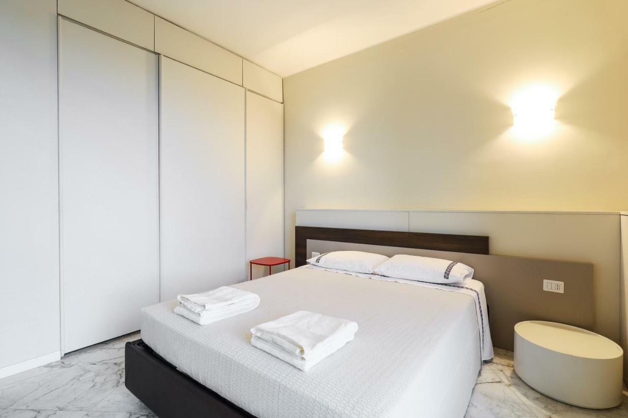 Duomo Luxury Apartment Milan Luaran gambar