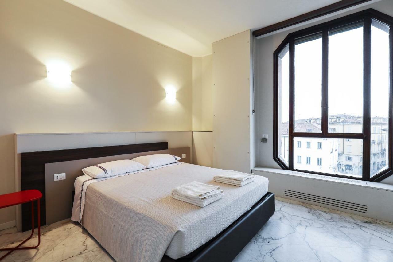 Duomo Luxury Apartment Milan Luaran gambar